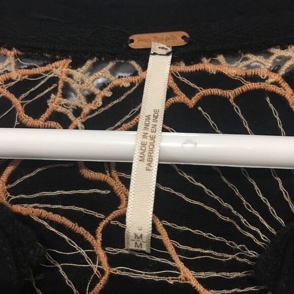 Free People Easy Breazy Henley Orange Coral Black Size Medium Ling Sleeve - Picture 9 of 9